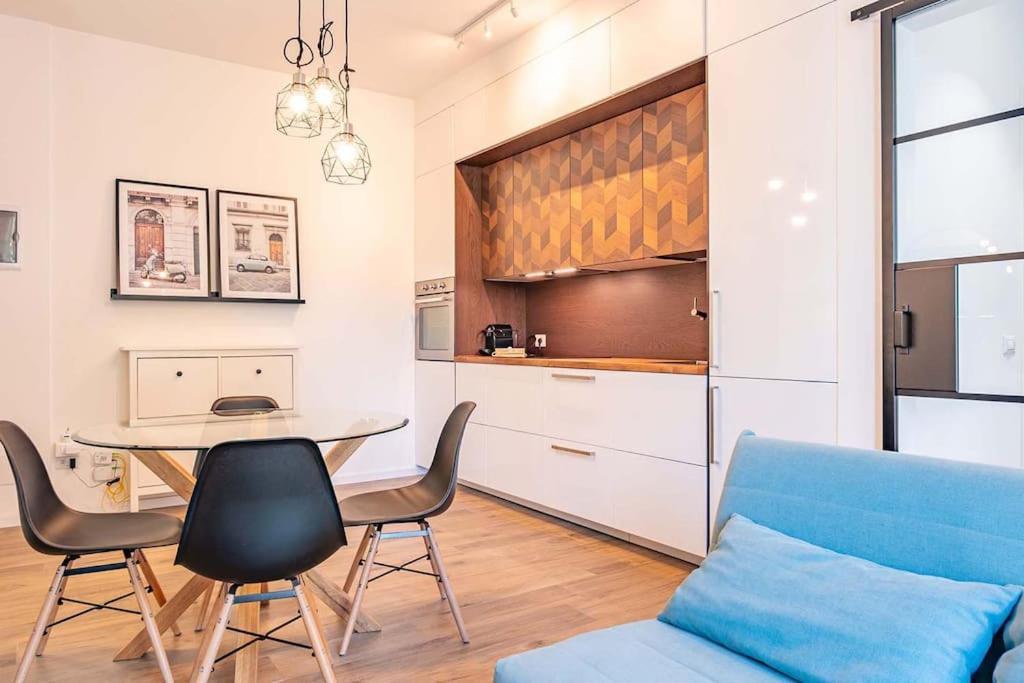 Guest Planet - Stylish Flat Bisceglie M1 Lägenhet Milano Exteriör bild