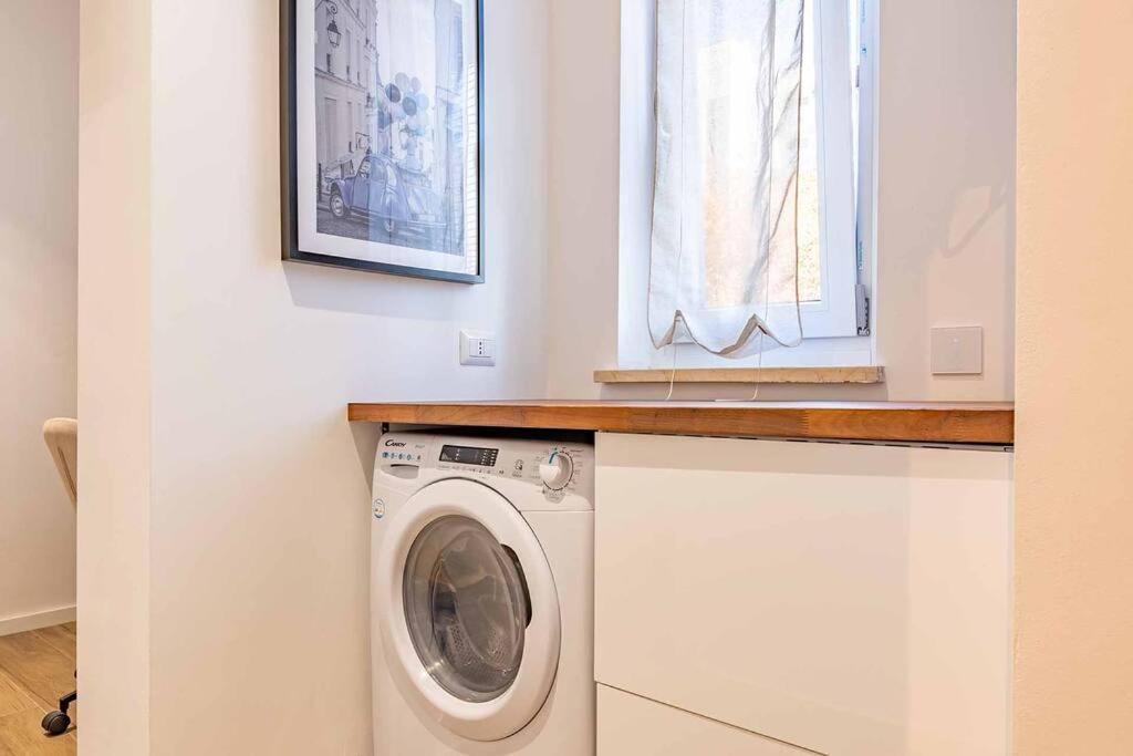 Guest Planet - Stylish Flat Bisceglie M1 Lägenhet Milano Exteriör bild