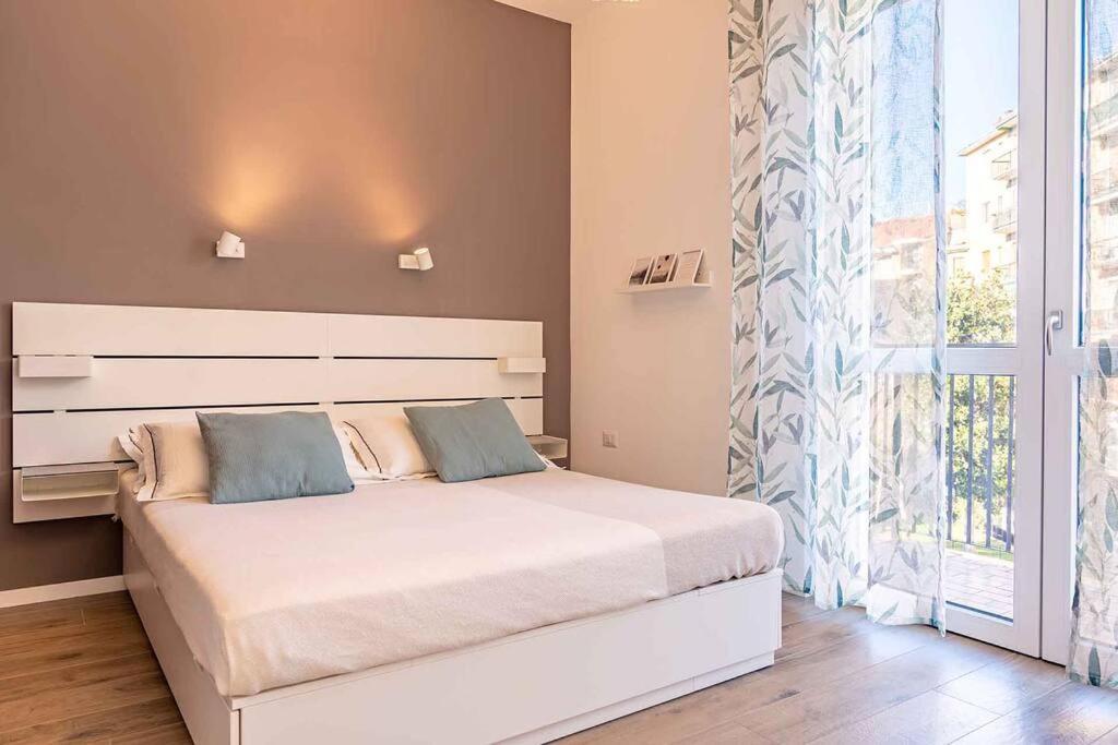 Guest Planet - Stylish Flat Bisceglie M1 Lägenhet Milano Exteriör bild