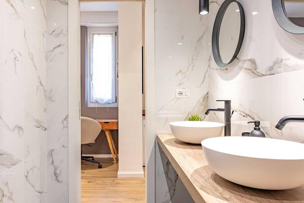 Guest Planet - Stylish Flat Bisceglie M1 Lägenhet Milano Exteriör bild