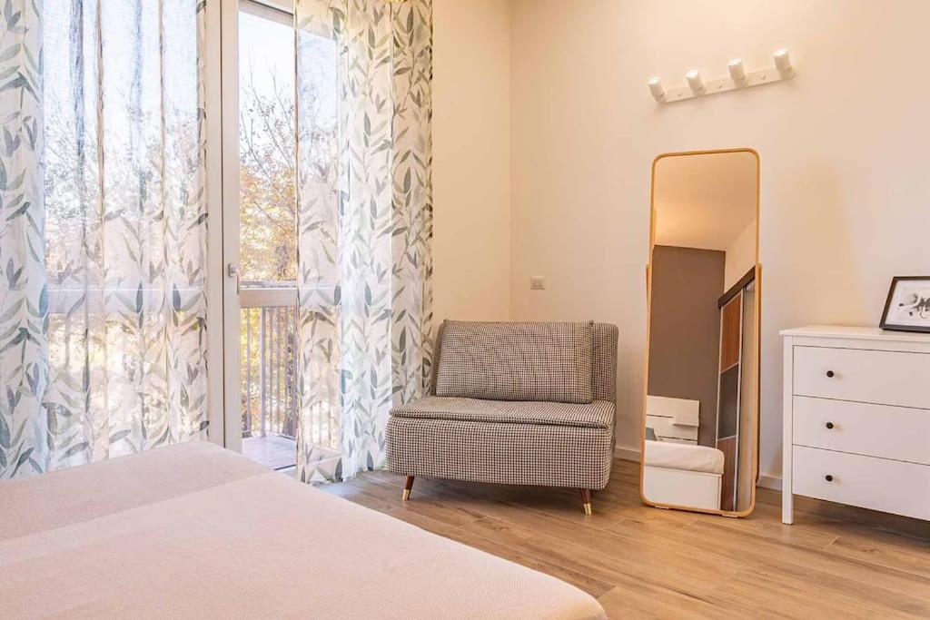 Guest Planet - Stylish Flat Bisceglie M1 Lägenhet Milano Exteriör bild