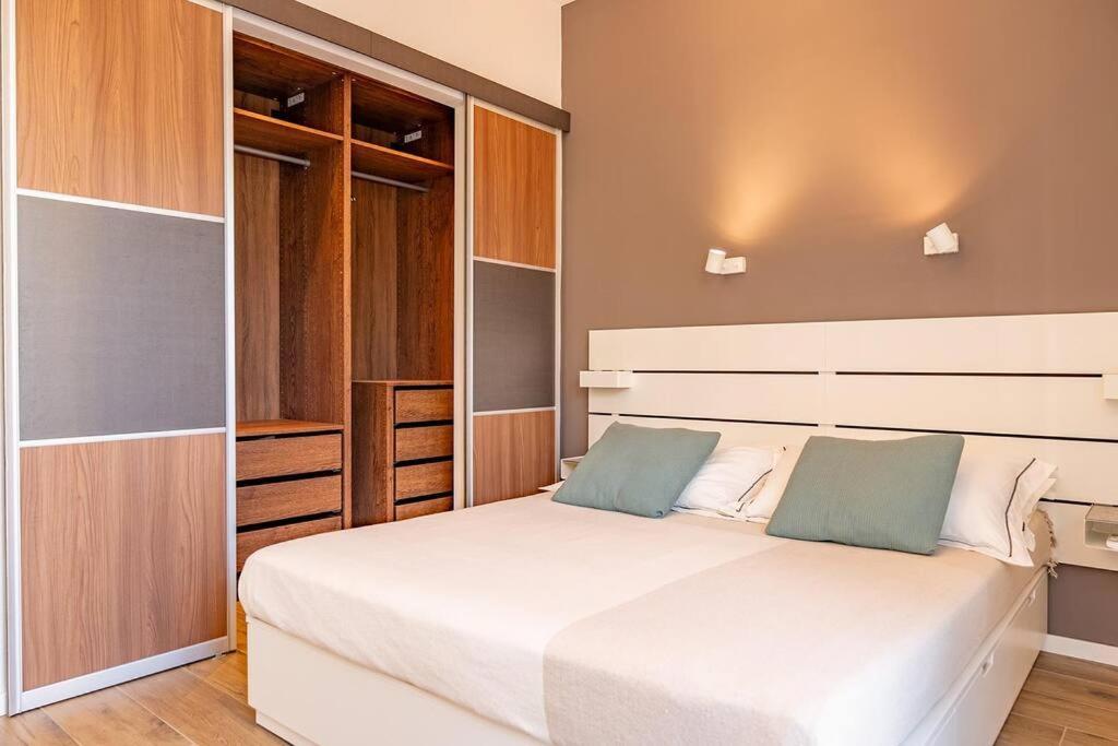 Guest Planet - Stylish Flat Bisceglie M1 Lägenhet Milano Exteriör bild