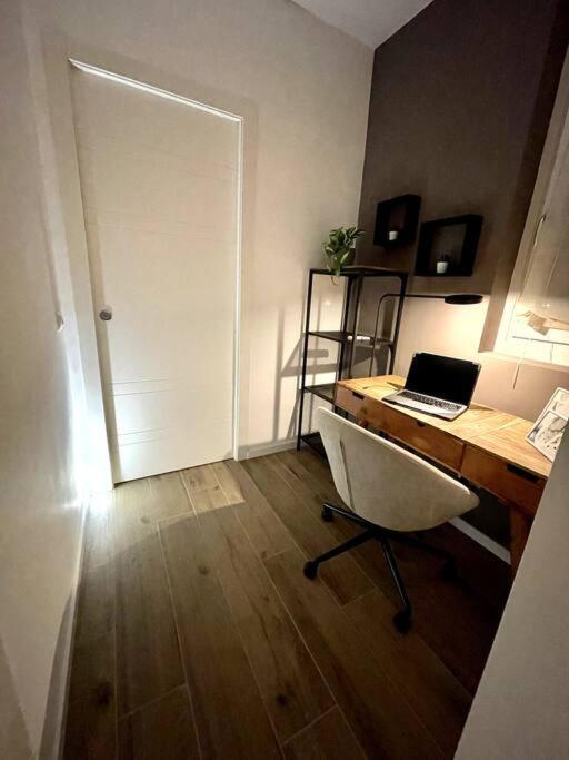Guest Planet - Stylish Flat Bisceglie M1 Lägenhet Milano Exteriör bild