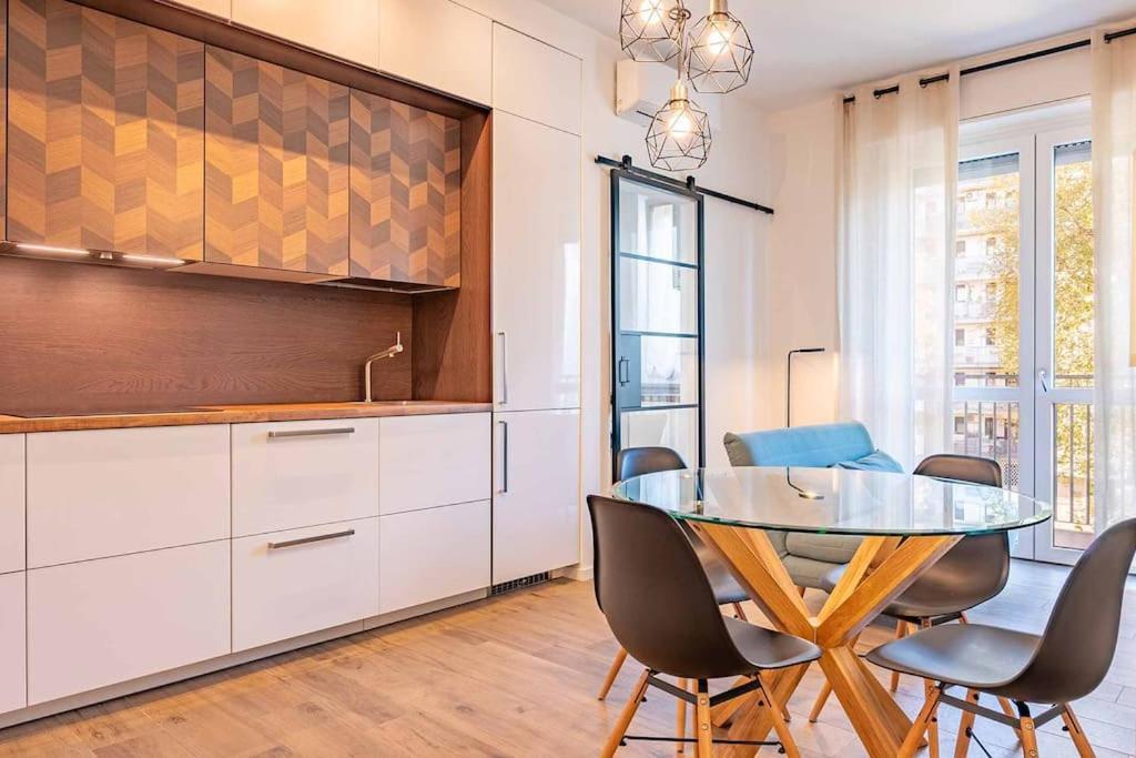 Guest Planet - Stylish Flat Bisceglie M1 Lägenhet Milano Exteriör bild
