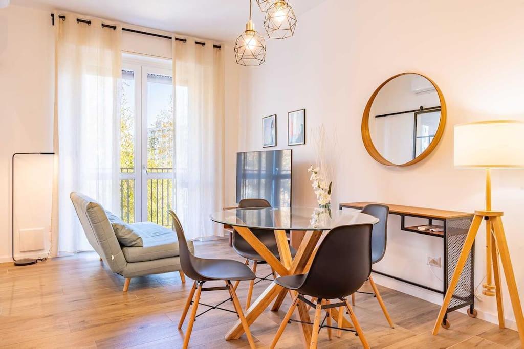 Guest Planet - Stylish Flat Bisceglie M1 Lägenhet Milano Exteriör bild